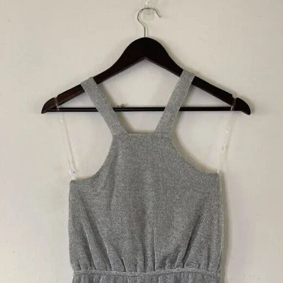 NWOT Womens Silver Metallic Jumpsuit with Keyhole Front and Cross Back Design - Picture 6 of 10